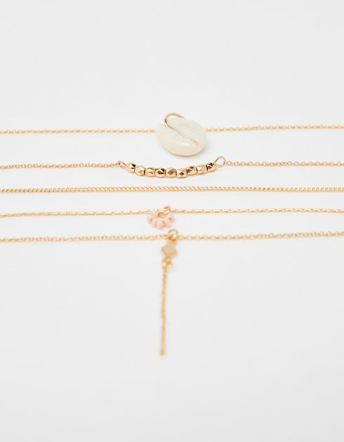 Multi-strand chain necklace with seashell