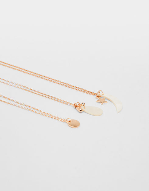 Multi-strand chain necklace