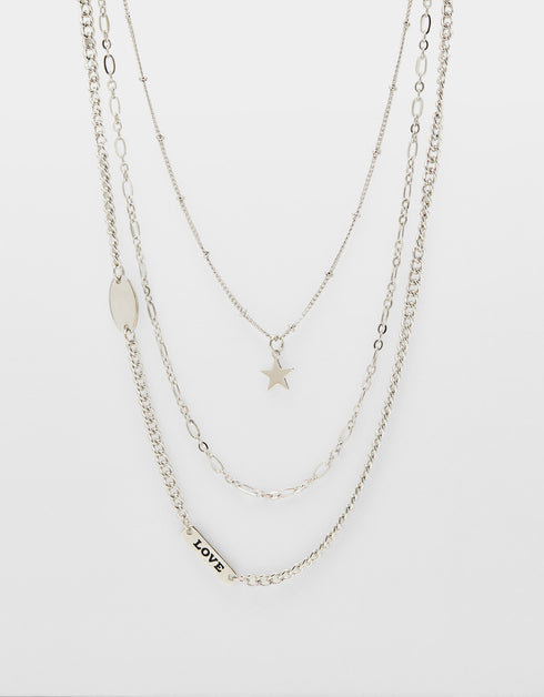 Chain necklace with star pendant