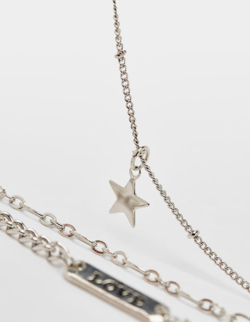 Chain necklace with star pendant